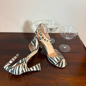 Stylish Zebra Print Women's Heels by Chinese Laundry NWOT